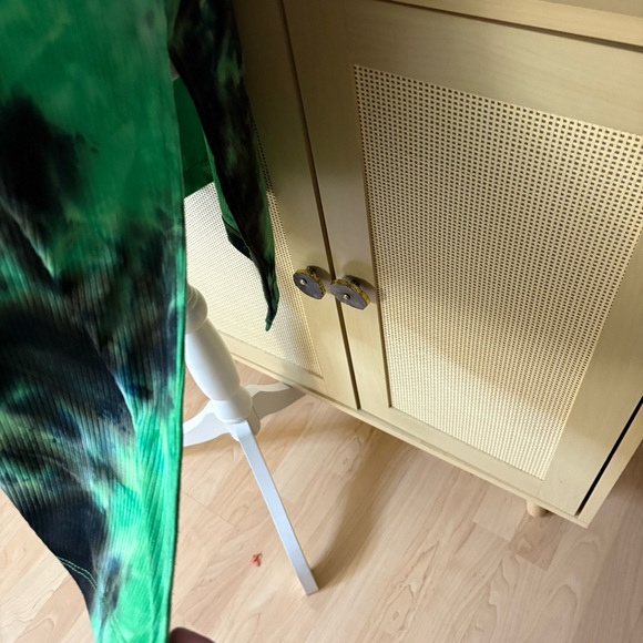 DRESSED IN LALA Dressed Green Tie-Dye rib Tunic Oversized Top Size Medium - Picture 3 of 8